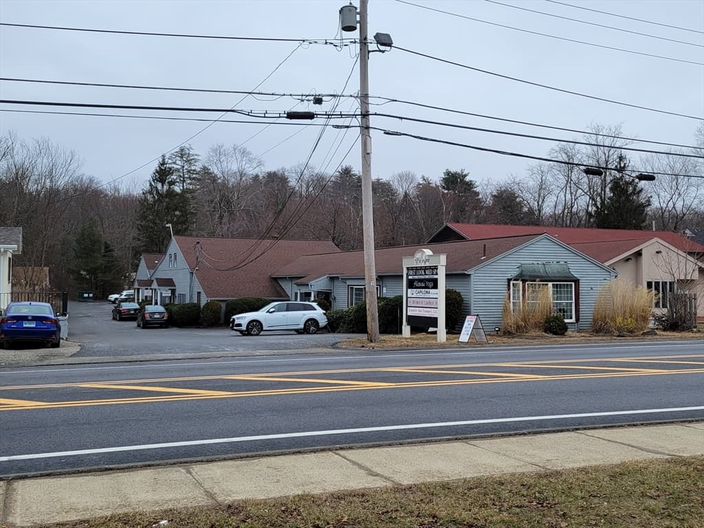 58 Main St #301