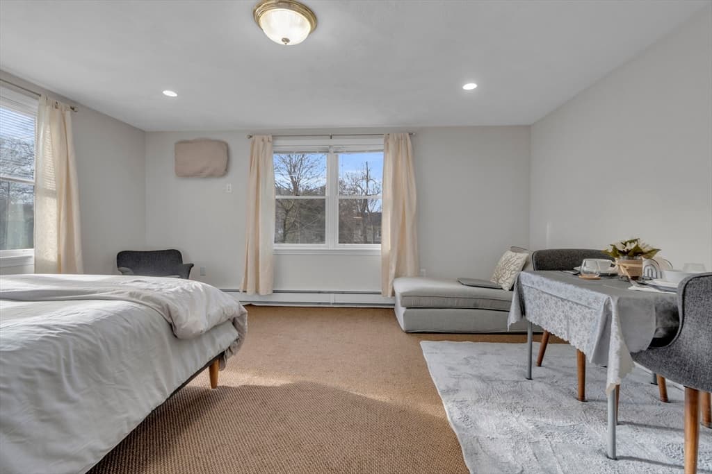 70 Garland St #3 photo 4