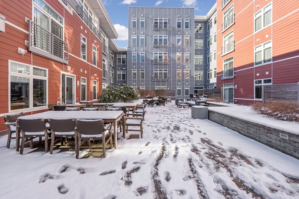 99 Tremont St #516 photo 4