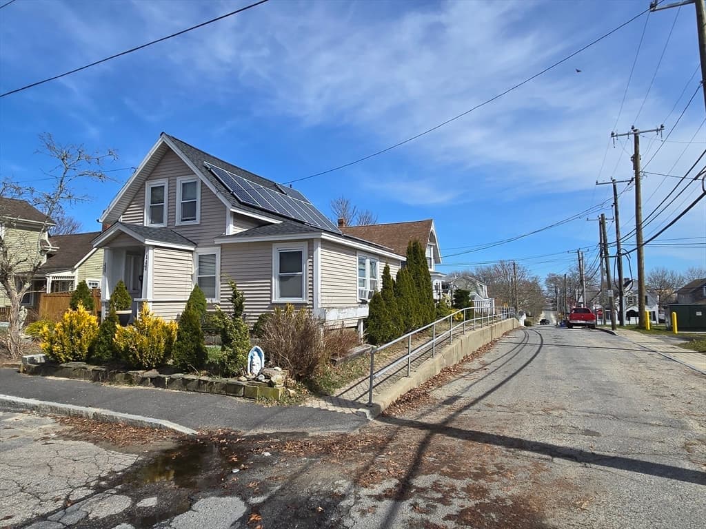 1 Pearl Ave photo 3