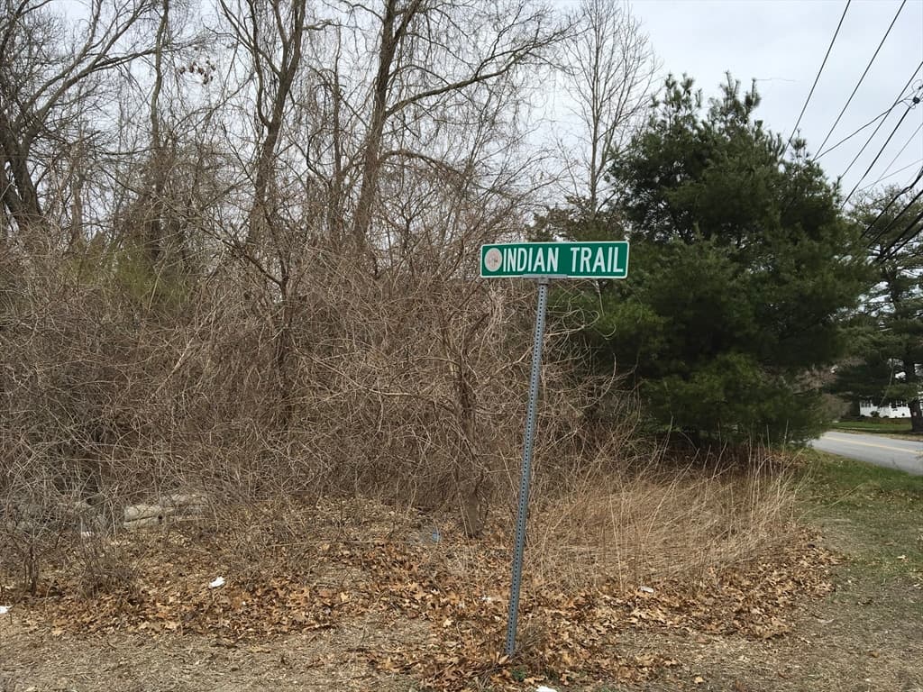 11 Indian Trail photo 4