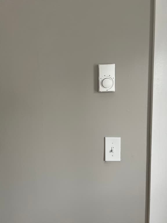 17 Laurel Street #3-3 photo 2