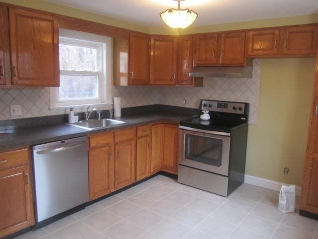 21 Wiley St photo 4