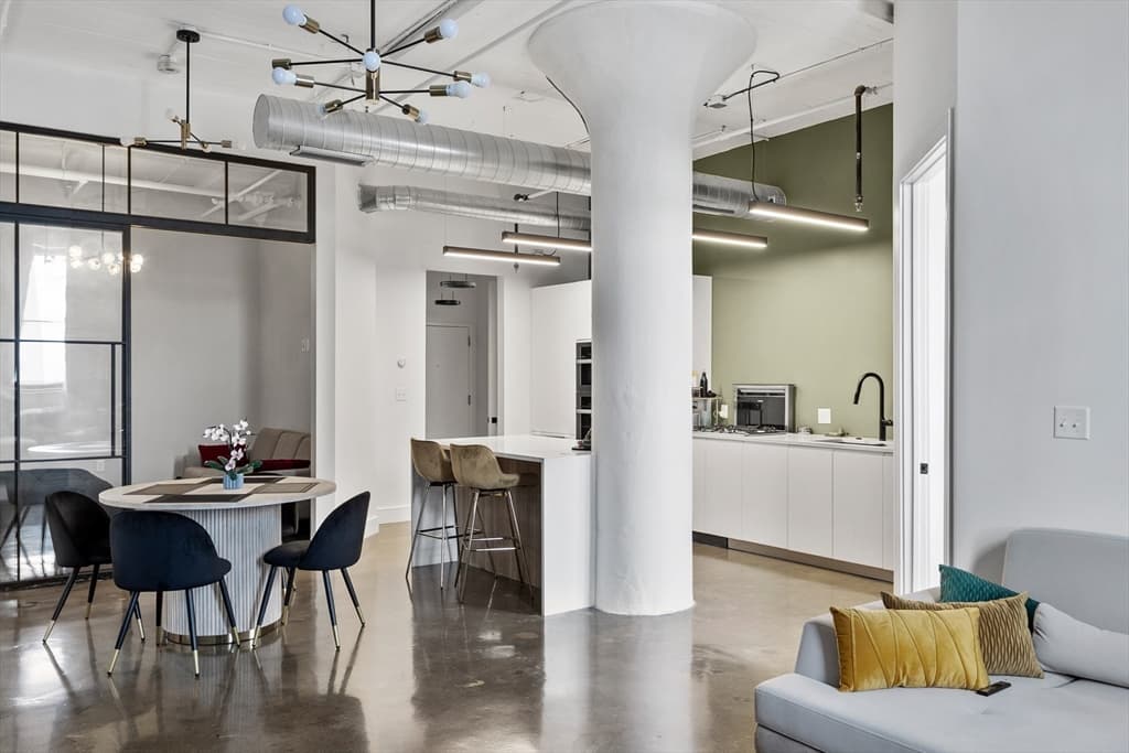 437 D Street #3D
