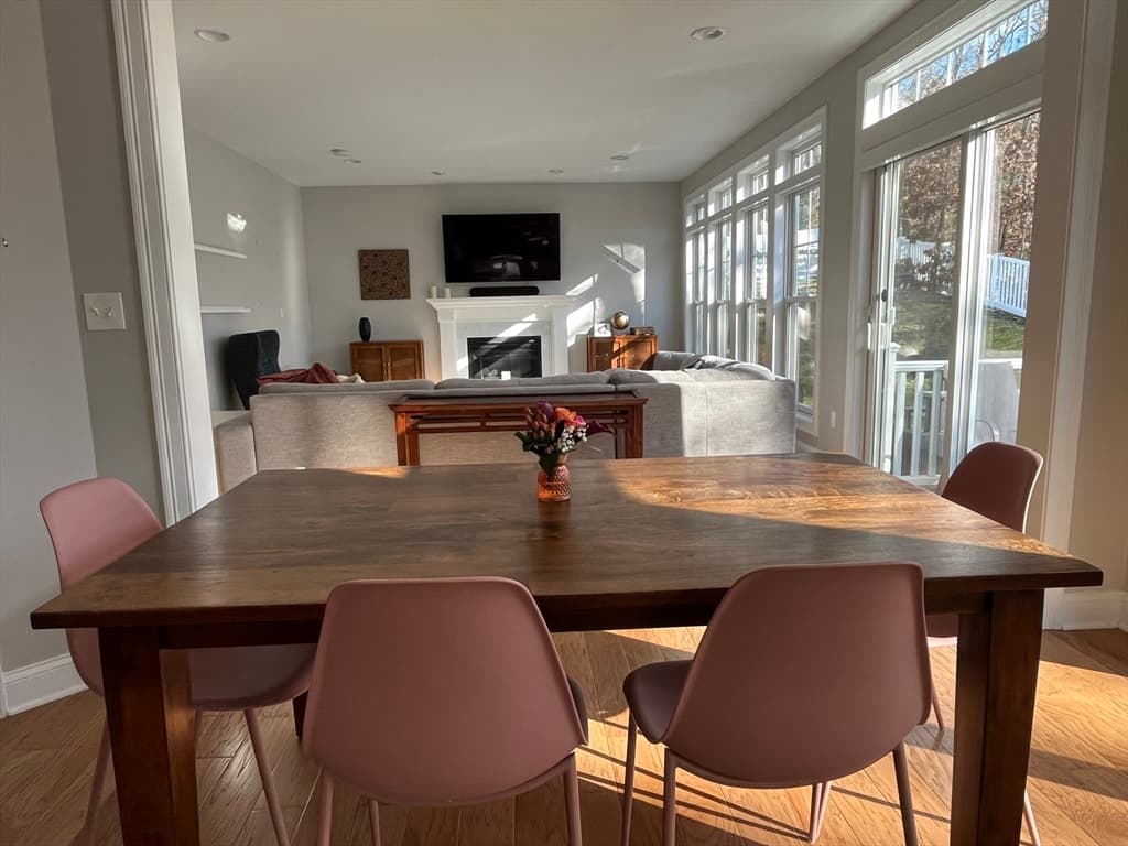 17 Woodlot Dr photo 5