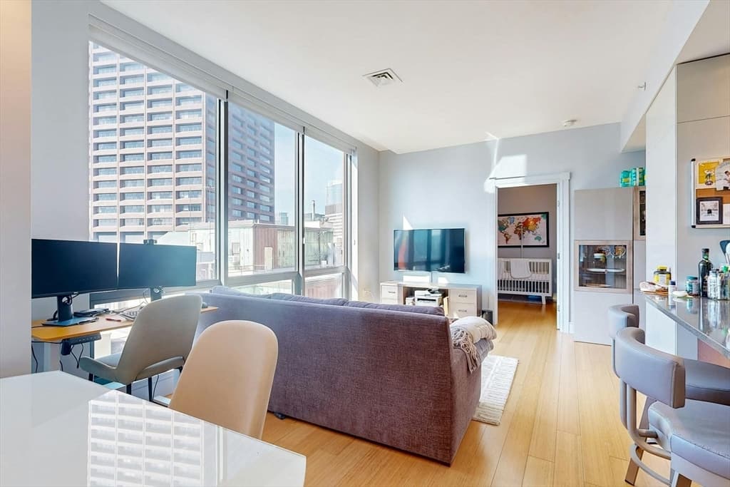 45 Province St #1908 photo 5