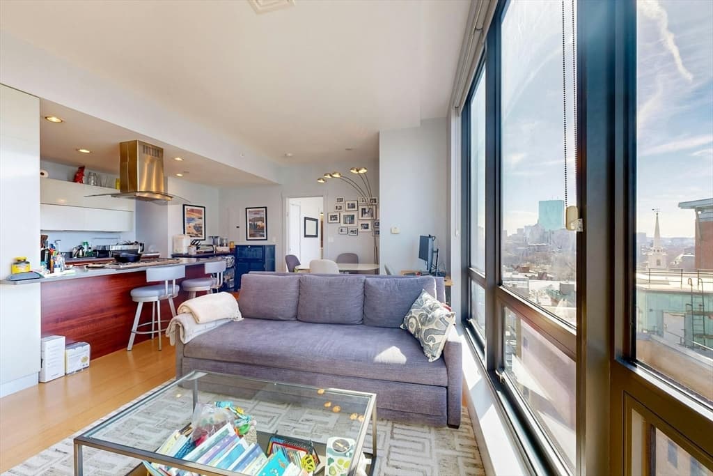 45 Province St #1908 photo 4
