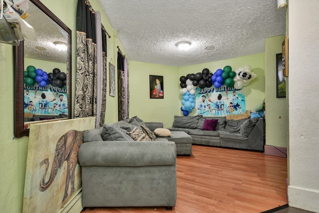 152 Cross Street photo 5