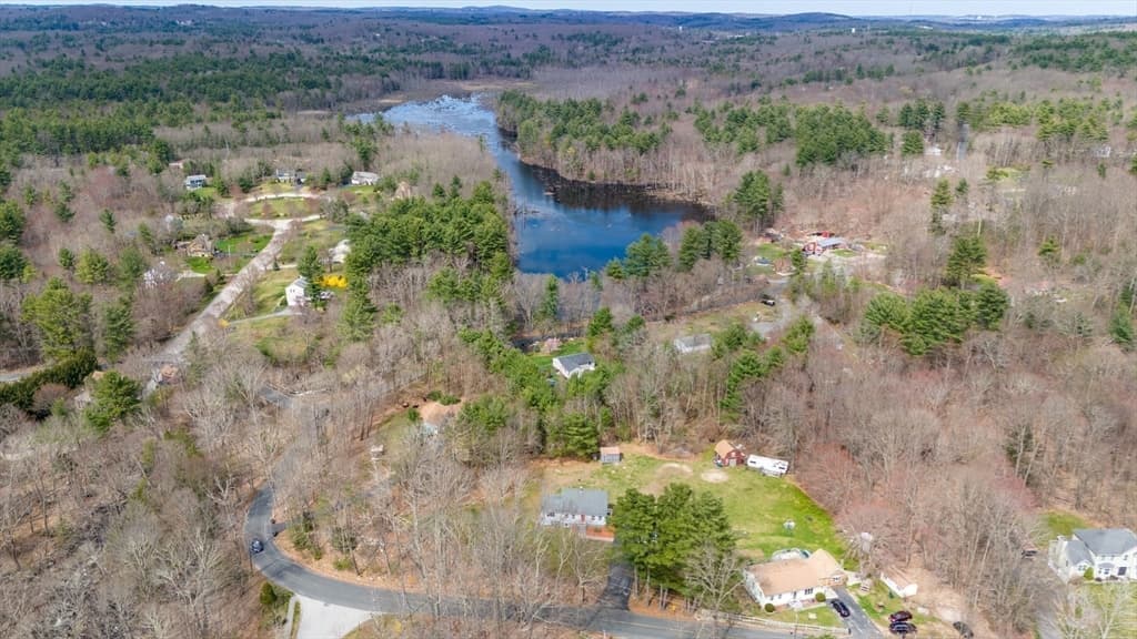 11 Buffum Rd photo 4