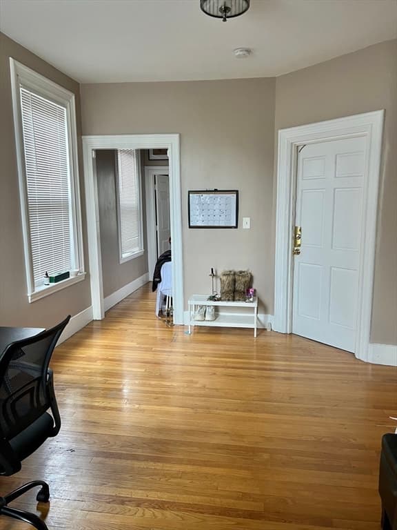 35 Clark Ave photo 5