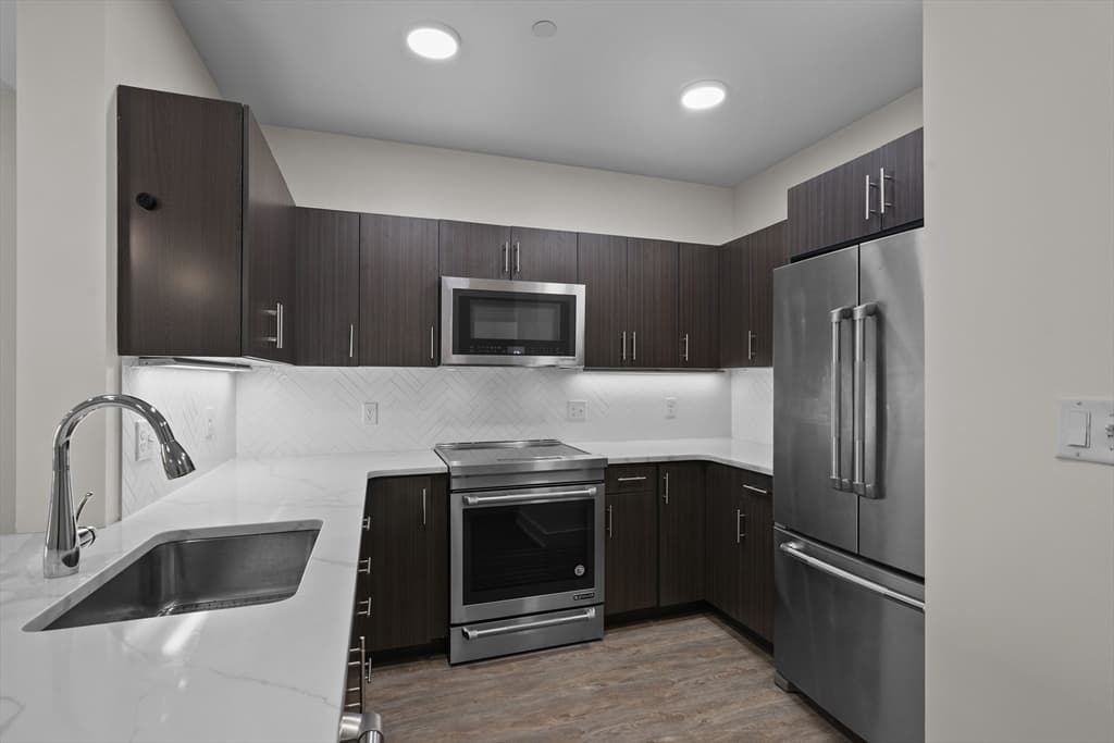 20 Penniman Rd #104 photo 2