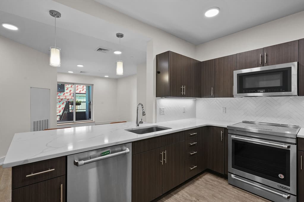 20 Penniman Rd #104 photo 3