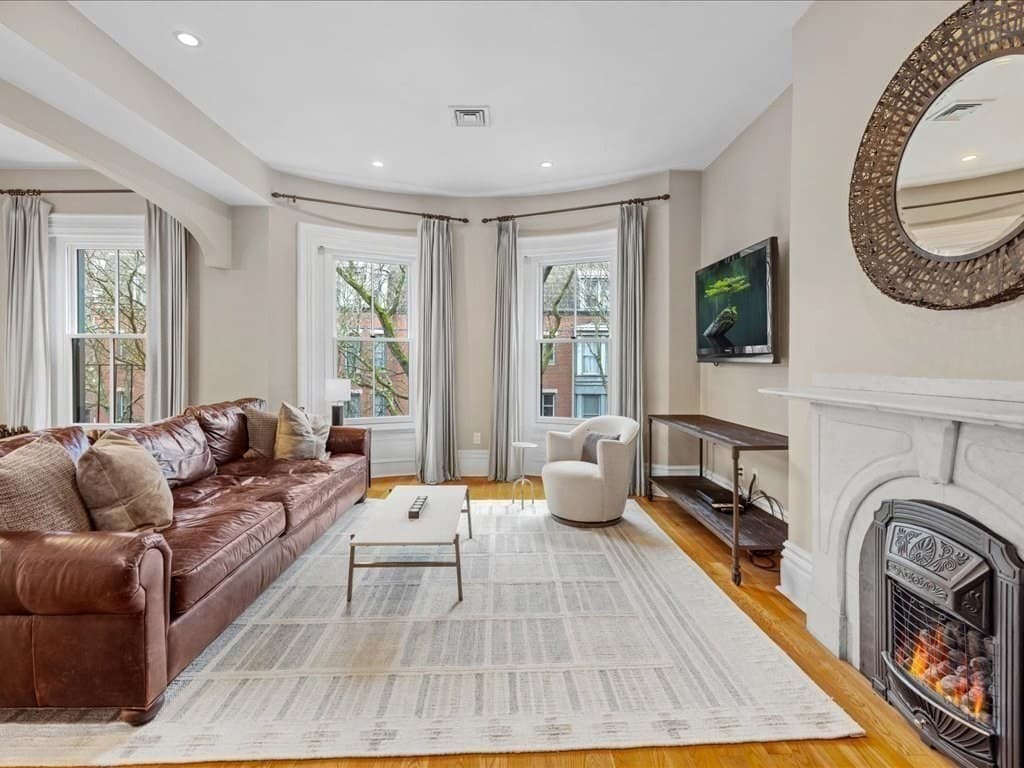 19 Worcester St #2 photo 3
