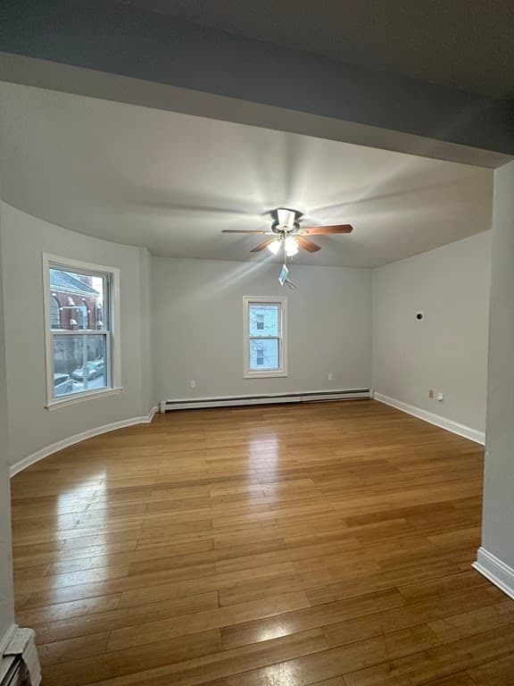 24 Dunmore St #2 photo 2