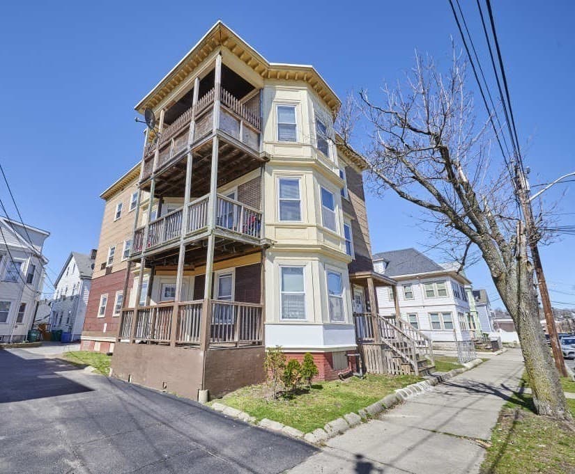 44 A&B Park St.