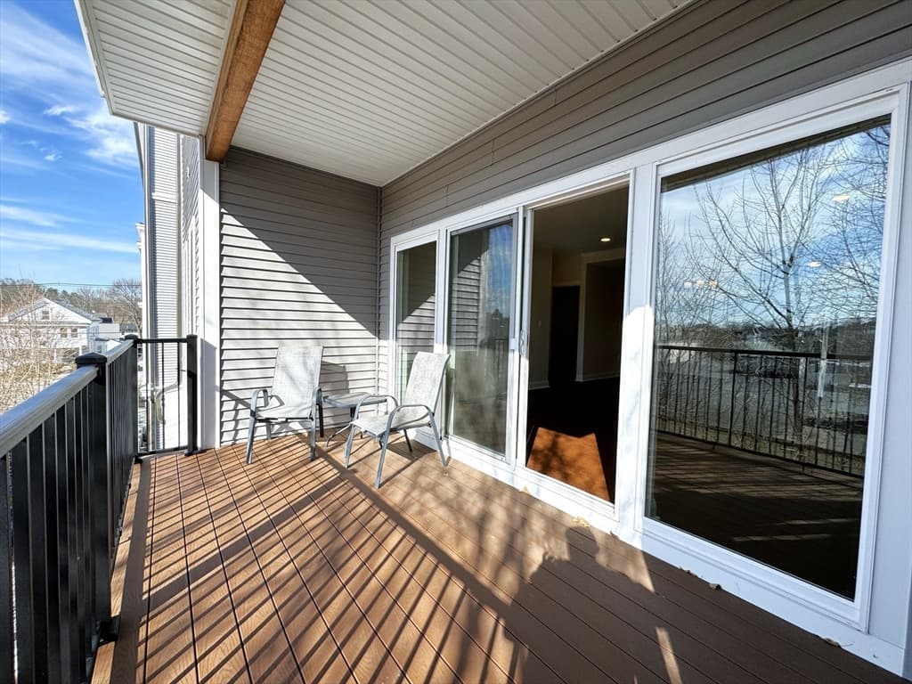 72 E Central St #202 photo 2