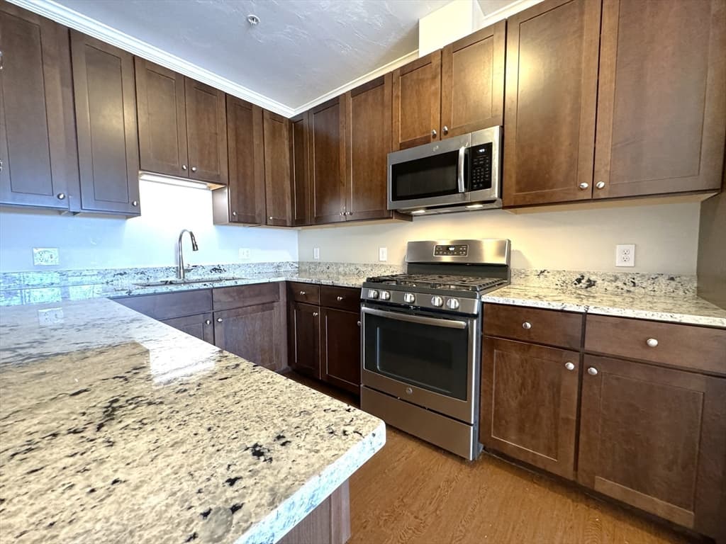 72 E Central St #202 photo 3