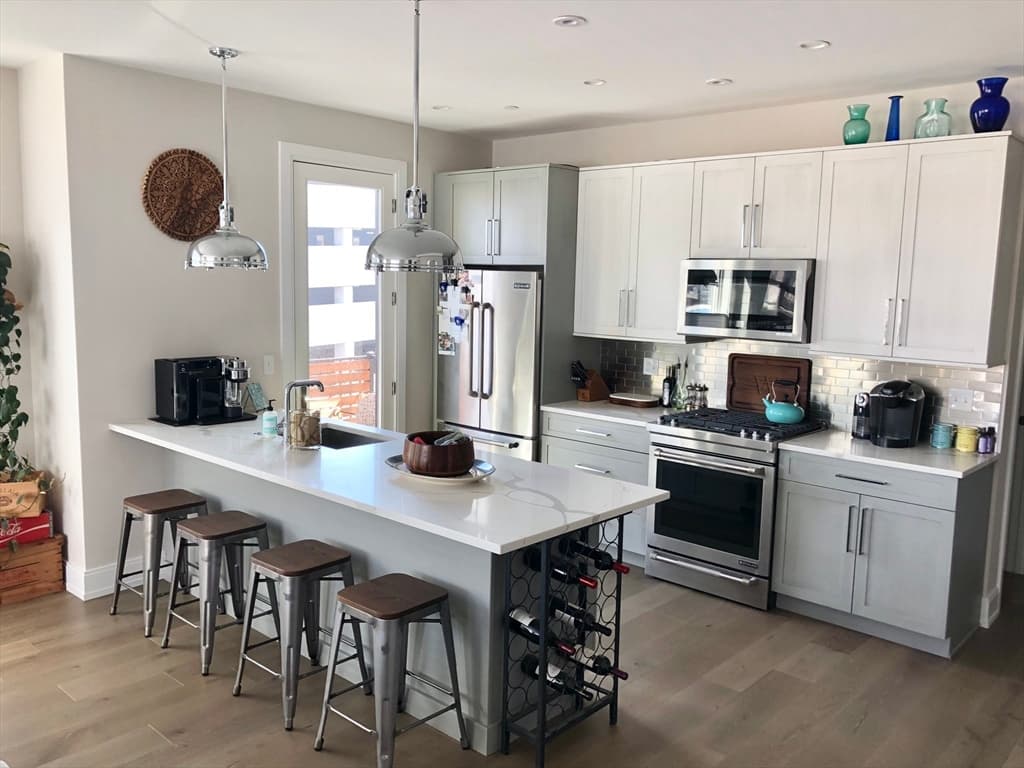 7 Baker Ct #6 photo 3