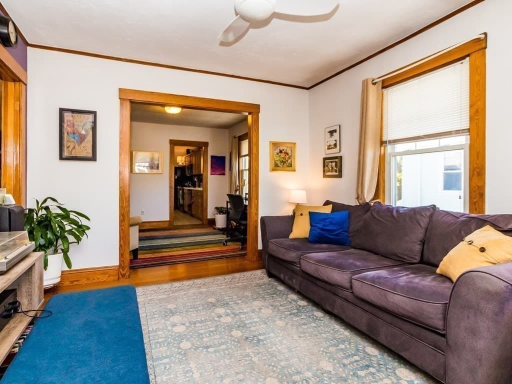 153-155 Alder St #2 photo 4