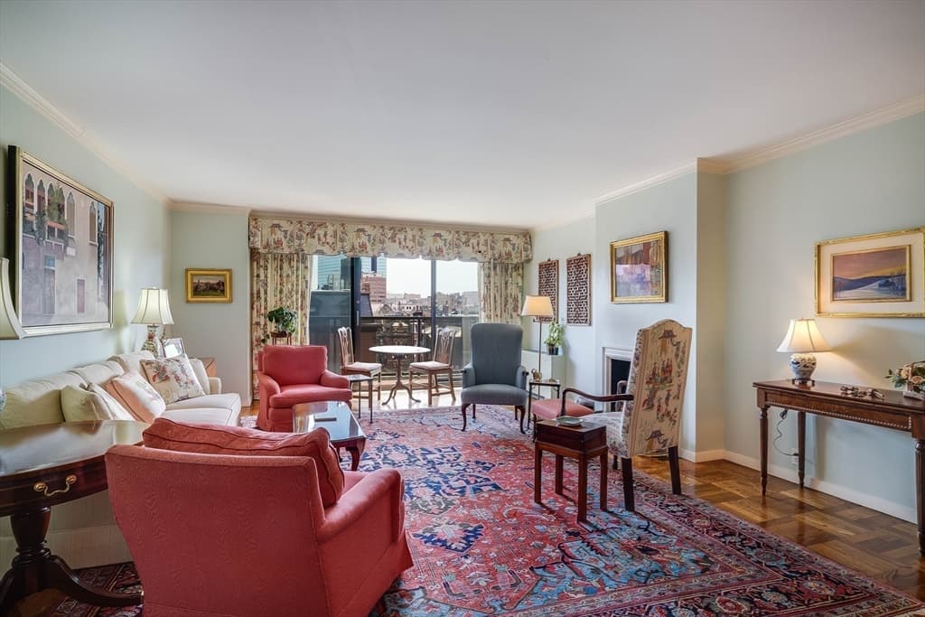 180 Beacon Street #7B photo 3