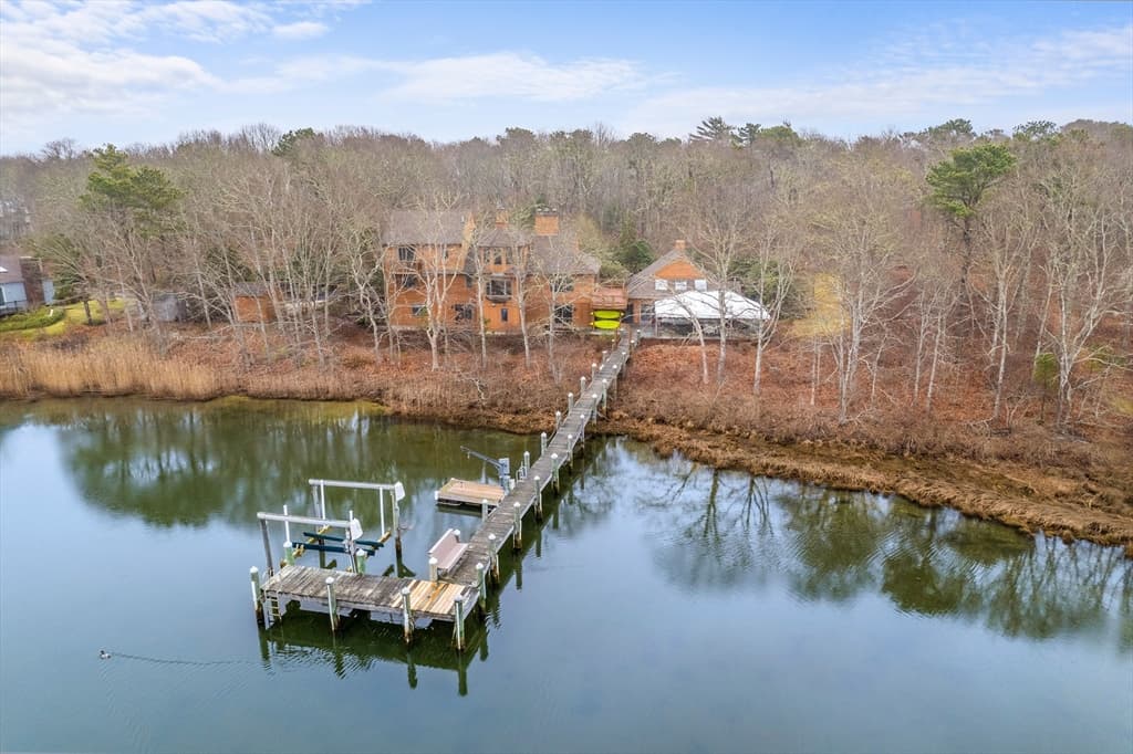 123 Green Pond Road