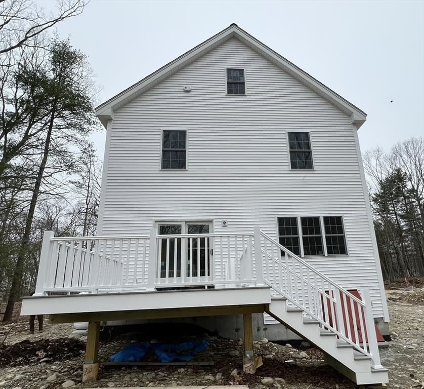 22 Cooper Rd photo 4