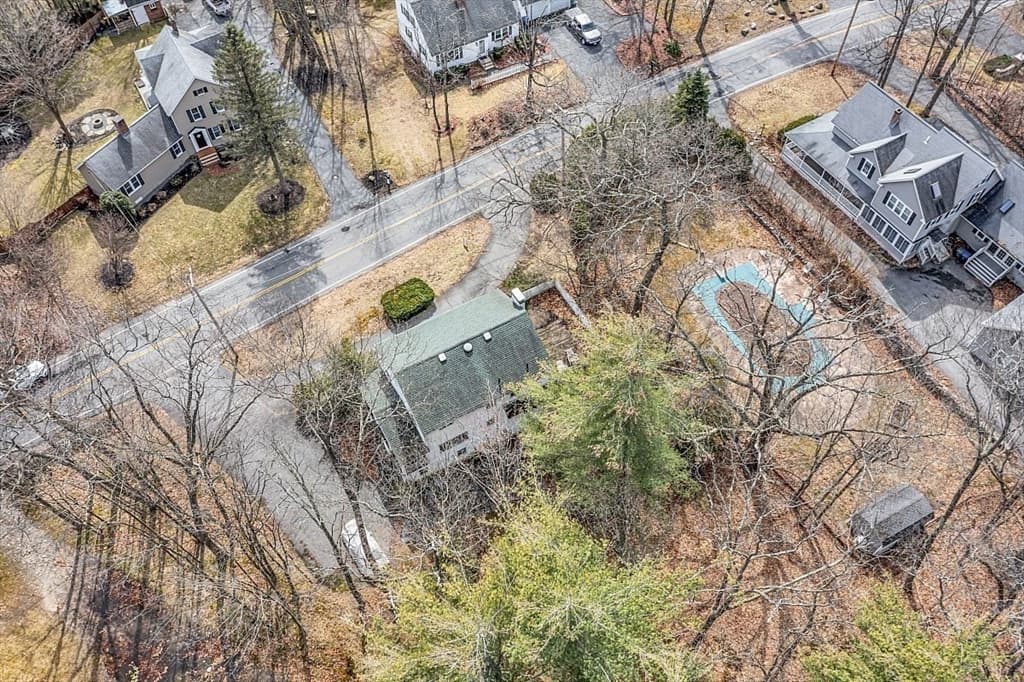 525 Lindell Ave photo 5