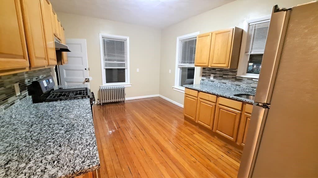 35 Catawba St. #2 photo 4