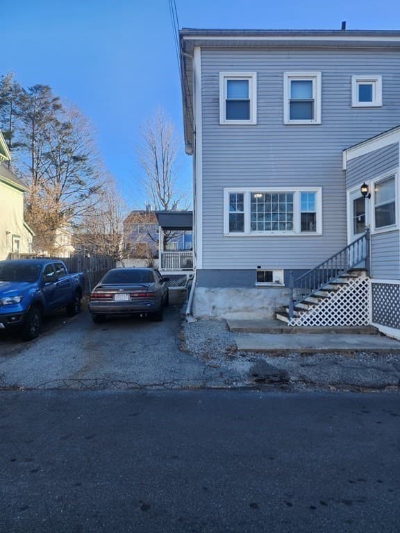 61 Auburn Street #61 photo 2