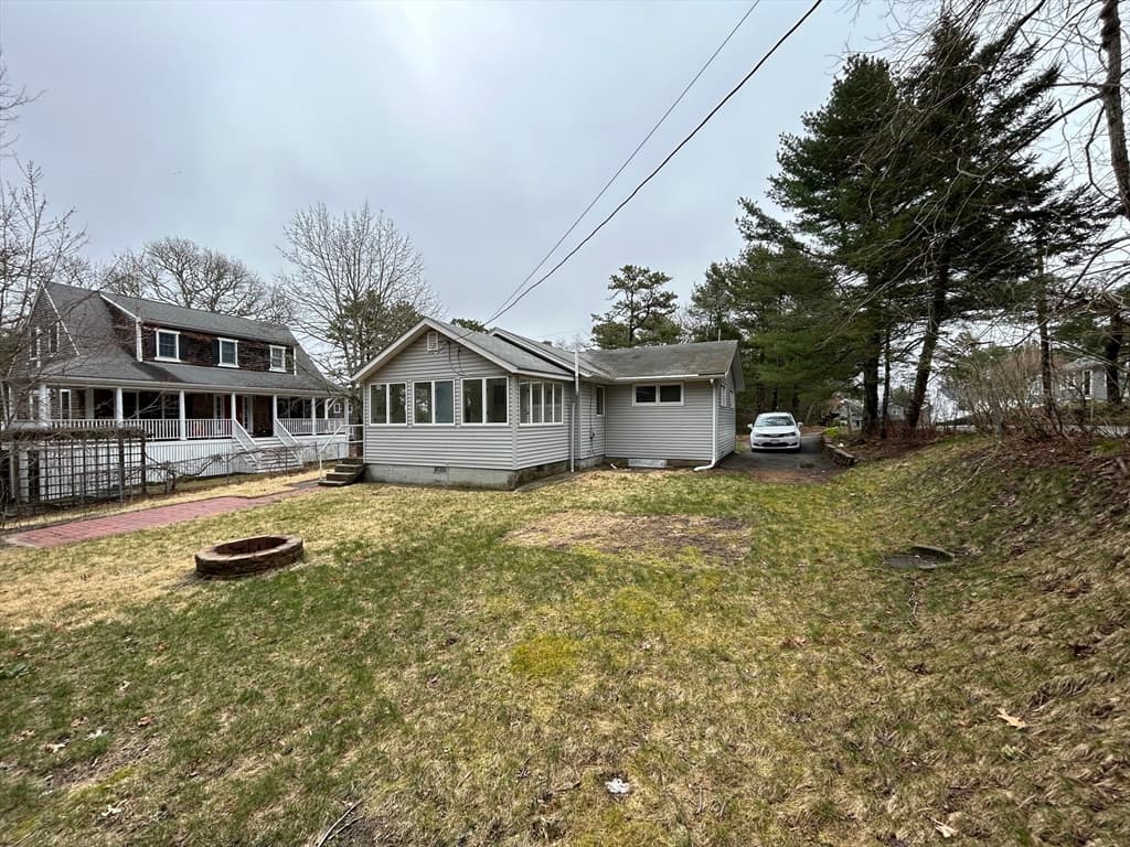 25 Hillcrest Rd #1 photo 3