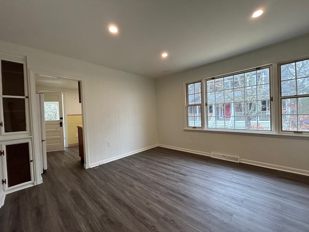 25 Hillcrest Rd #1 photo 5
