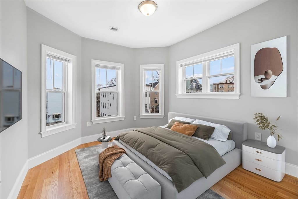 10 Eastman St #3 photo 5