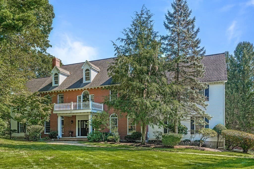 121 Mattison Drive photo 2