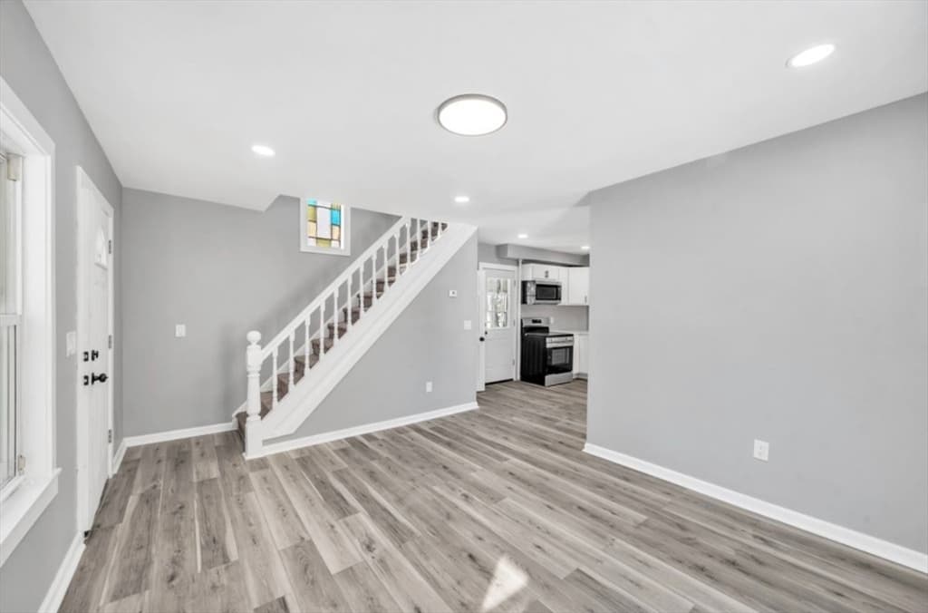248 Parker St