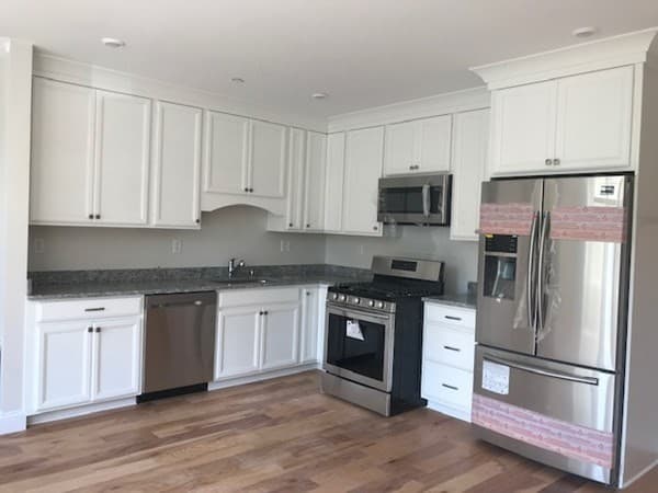 1008 Tremont St #8