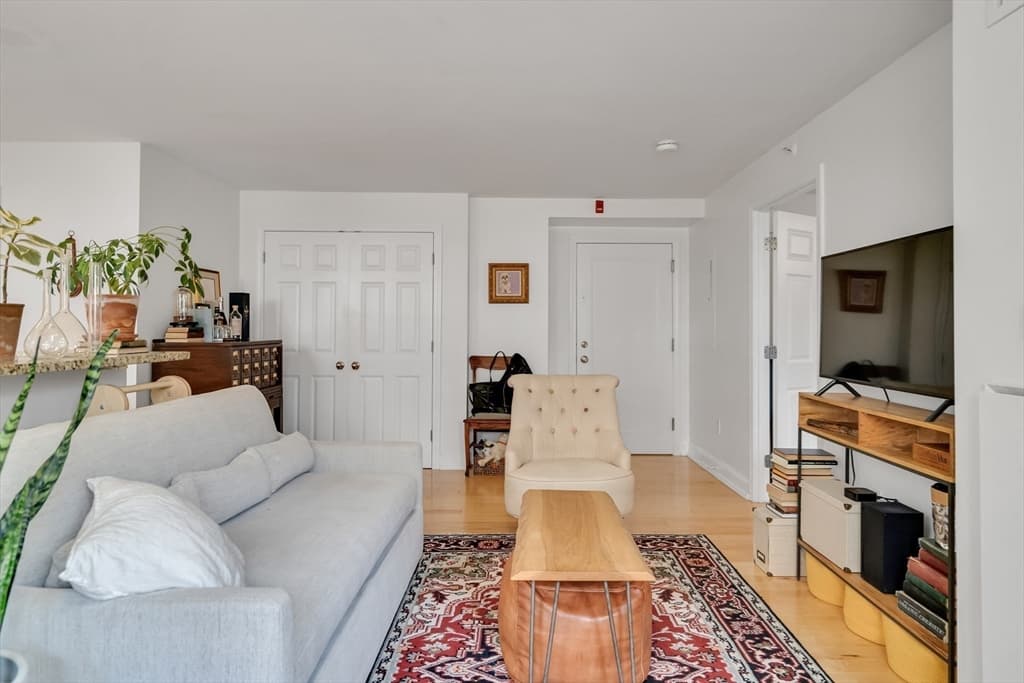 20 Chapel St #B304 photo 5