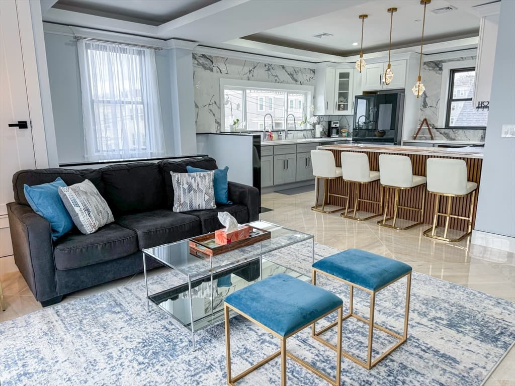 31 Train St #3Furnished photo 3