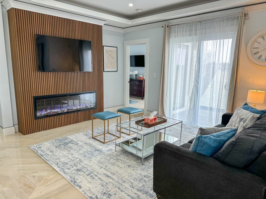 31 Train St #3Furnished