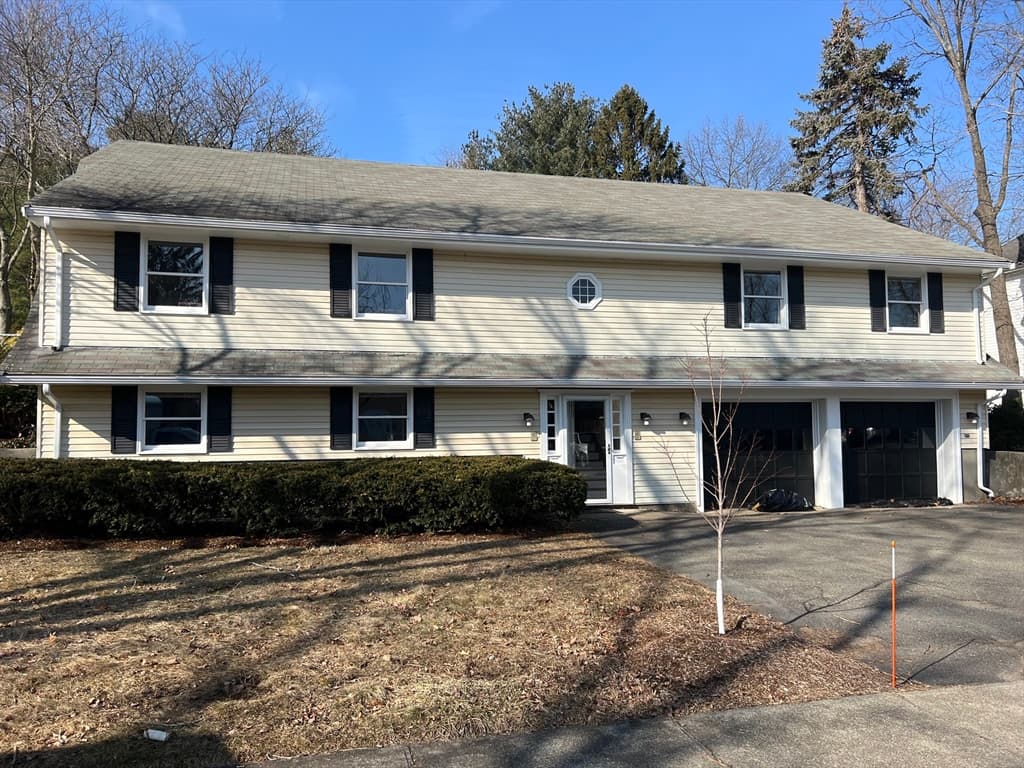 18 Alden Ave #1