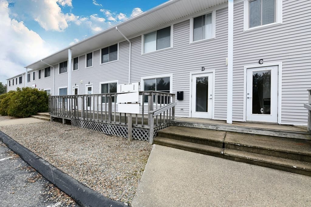 254 Shore Rd #D 1st floor