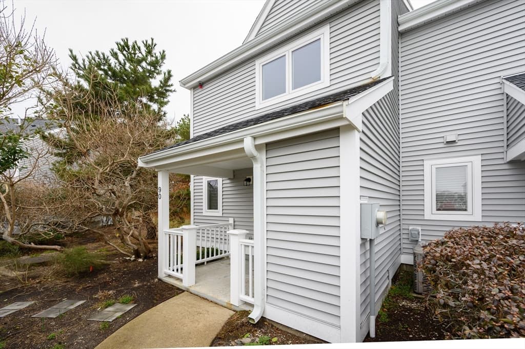 90 Westcliff Dr #90 photo 3