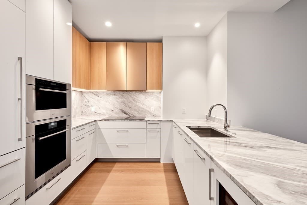 240 Devonshire Street #4814 photo 5