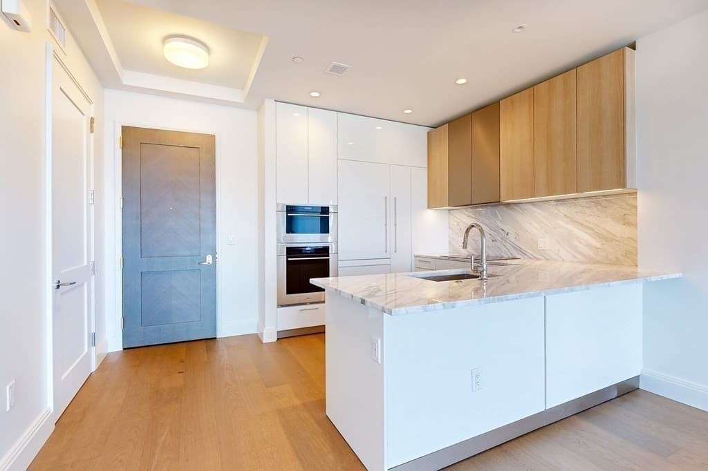 240 Devonshire Street #4814 photo 4