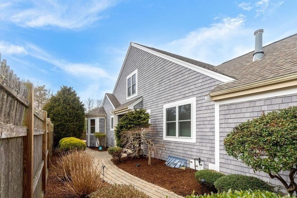 19 Alice Mullens Way #19 photo 3