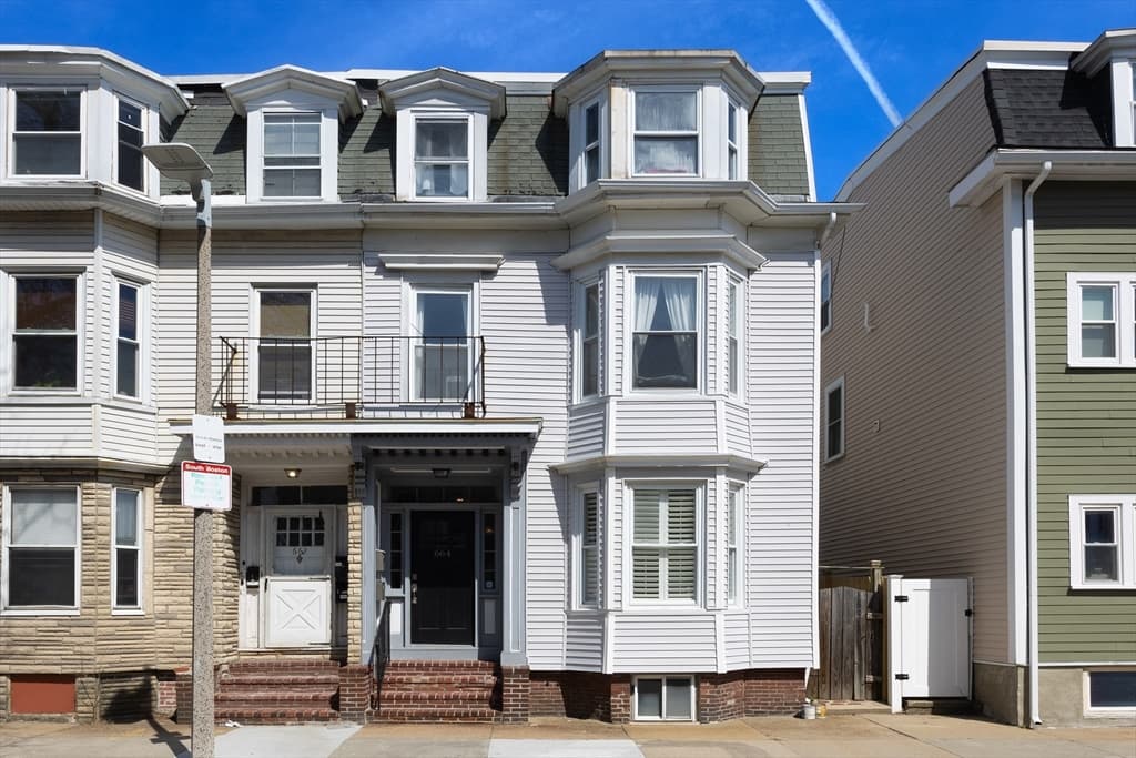 664 E Fifth Street
