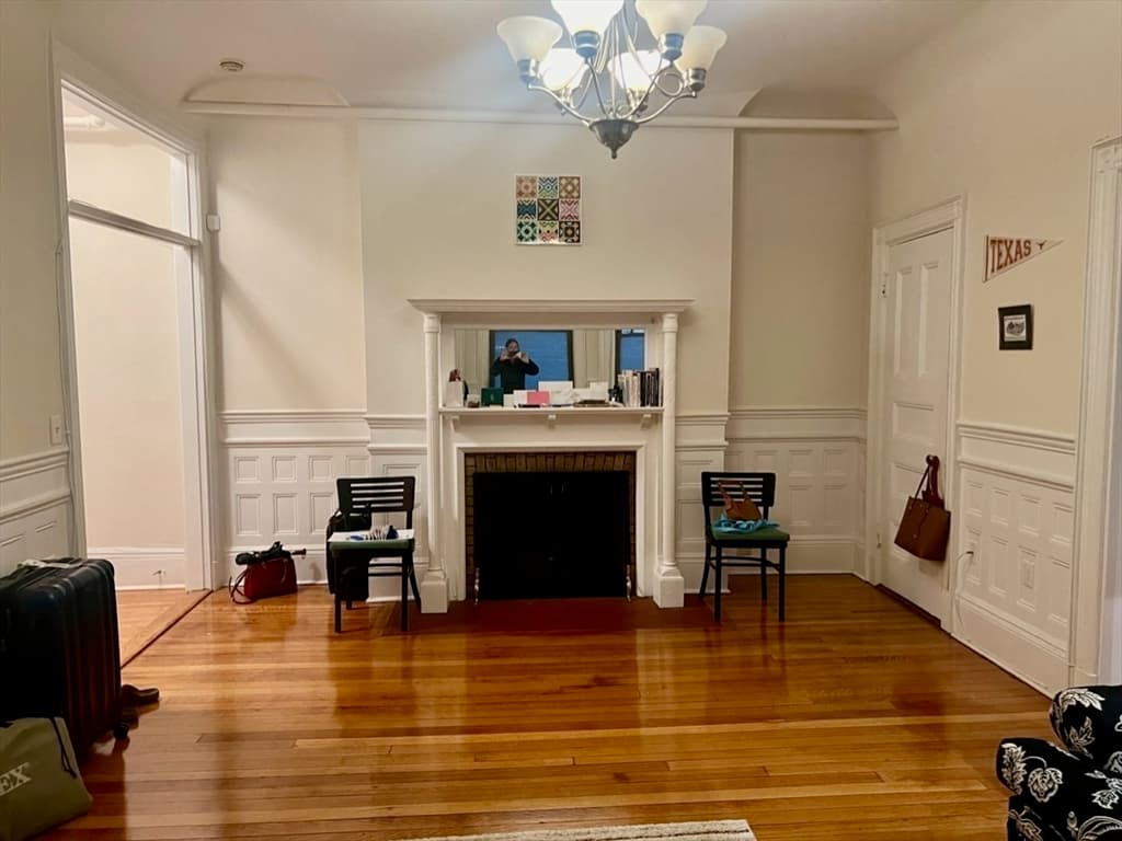 362 Commonwealth Ave #2D photo 3