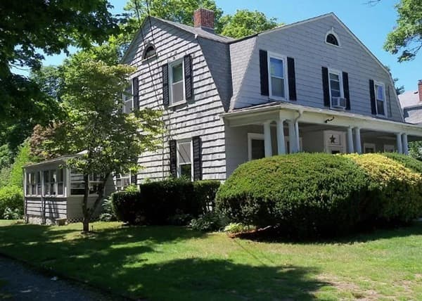 176 Highland Street photo 2