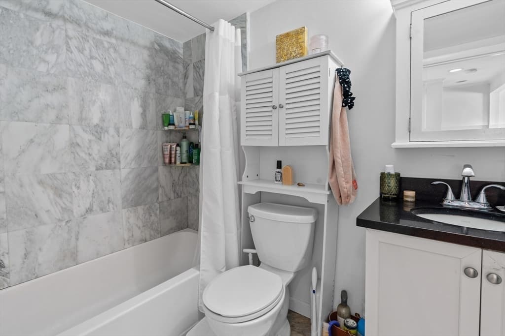 5 Burrill Pl photo 5