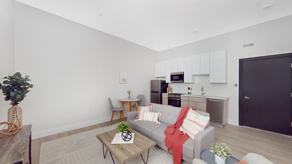 33 Hermon St #L106 photo 3