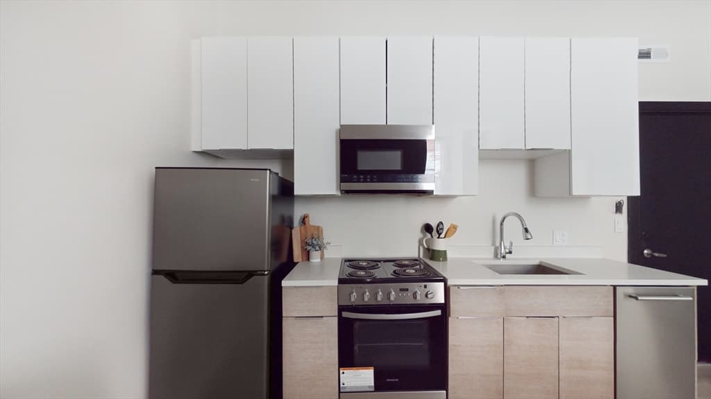 33 Hermon St #L106 photo 5